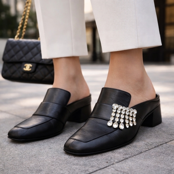 Stuart Weitzman Shoes - Stuart Weitzman Black Leather Crystal Embellished Mule Heels Slip-On Loafers 5.5